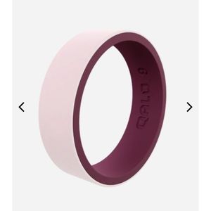 New with tag! qalo strata silicone ring sweet pea